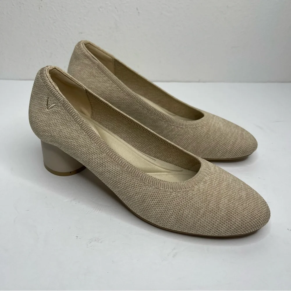 VIVAIA Cream Elvia Round-Toe Chunky Heels Womens Size 37 Comfort Knit